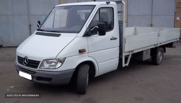 Mercedes-Benz Sprinter 311